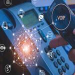 What is VoIP and how does it work? We explain what VoIP telephony